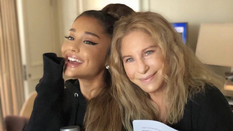 La joven Ariana Grande hace un dueto en vivo con la leyenda Barbra Streisand