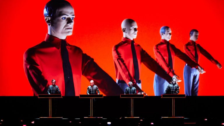 Kraftwerk, los creadores de la electrónica celebran 50 años con una gira