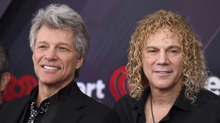 Tecladista de Bon Jovi, David Bryan da positivo a COVID-19