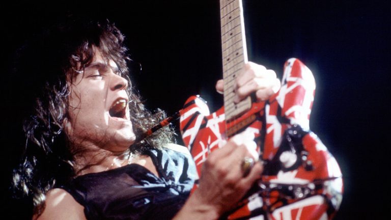 Guitarras de Eddie Van Halen serán subastadas