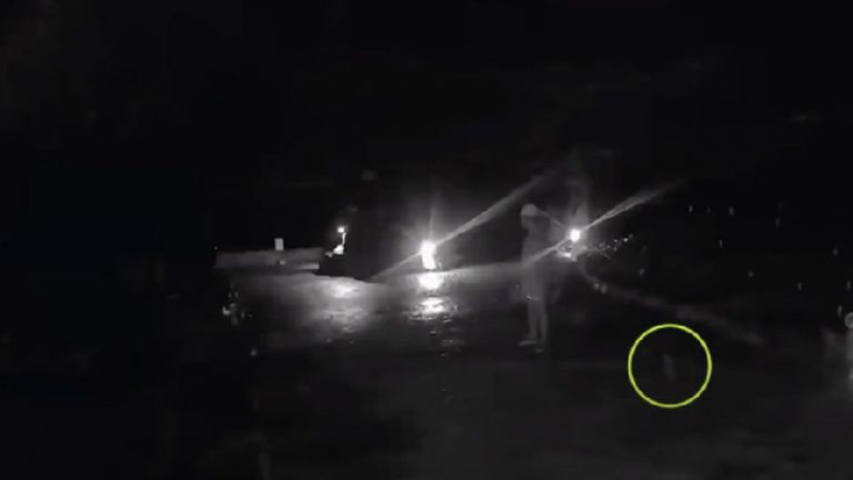 Van a explorar una caverna y un fantasma aparece ¡Aquí el video!