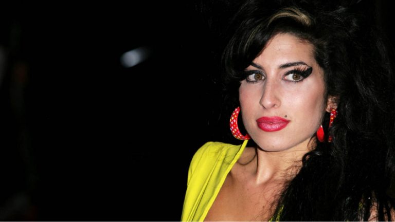 “Reclaiming Amy” es como se llamará el documental que recuerda a Amy Winehouse