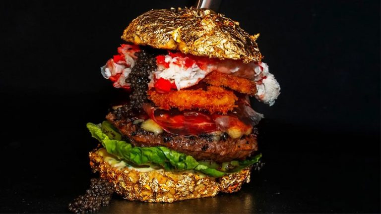 La hamburguesa más cara del mundo cuesta 4.000 libras ¡Tiene aderezo de oro!