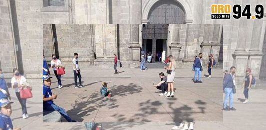 Se viraliza: una pareja deniminada “whitexicans” toma foto a un niño pidiendo dinero