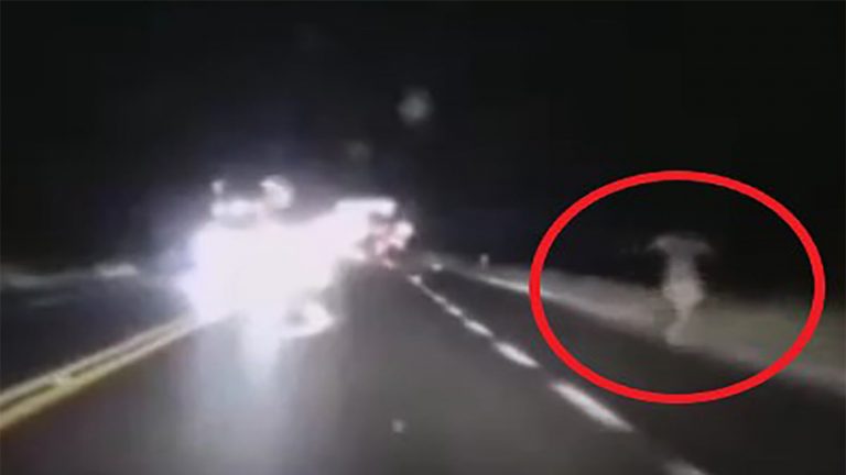 Mujer fantasma se aparece en carretera de Saltillo ¡Video viral!