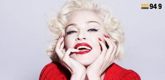 Madonna celebra como toda una Reina