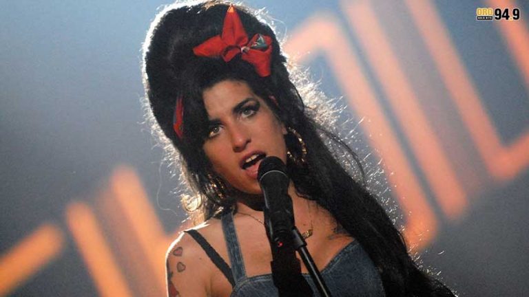 Subastarán objetos personales de Amy Winehouse