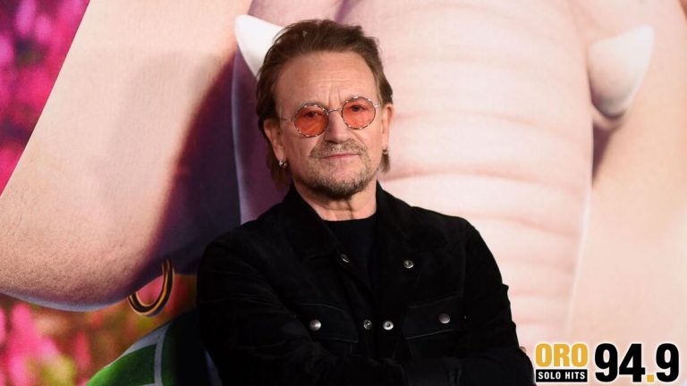 Bono declaró que la música de U2 lo avergüenza