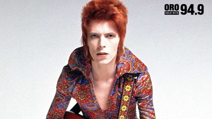 El 50 aniversario del aterrizaje de Ziggy Stardust, personaje icónico de David Bowie.