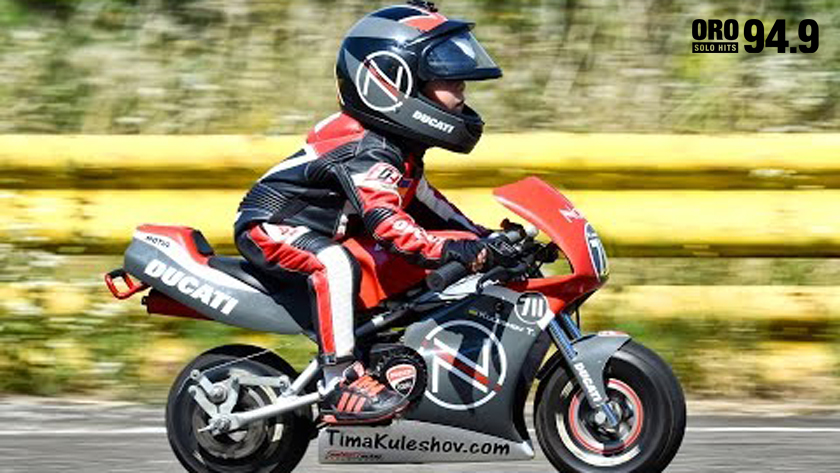 El próximo Giacomo Agostini: niño experto en moto, con solo 4 años.
