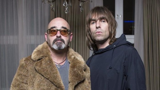 ‘Bonehead’, exguitarrista de Oasis, vence al cáncer