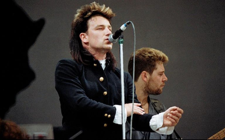 El peinado del que Bono se arrepiente