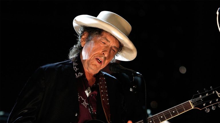 Manuscrito de “Desolation Row”, de Bob Dylan será vendido por 425 mil dólares