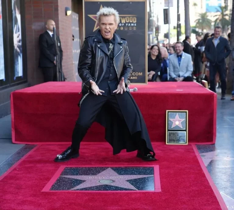 Billy Idol ya tiene su estrella en el paseo de la fama de Hollywood