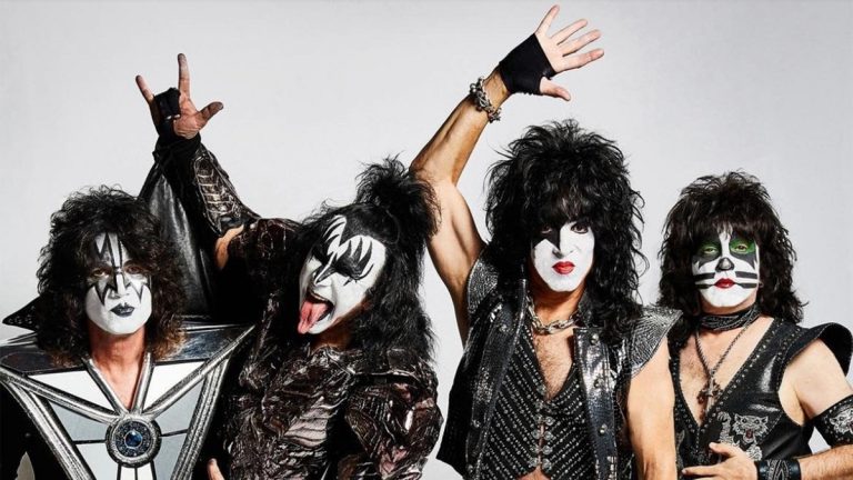 Kiss anuncia sus últimas fechas