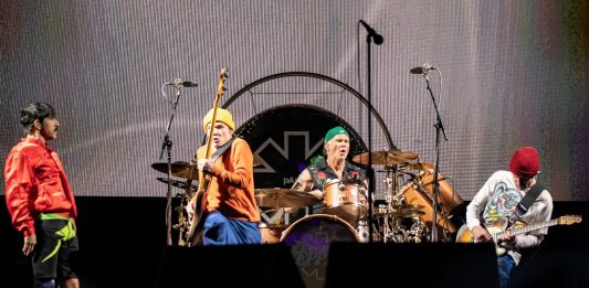 Los Red Hot Chili Peppers regresaron el día de ayer a México, tras 6 años de ausencia, para presentarse en el Vive Latino 2023.