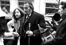 John Lennon tuvo el placer de disfrutar de la compañía del excéntrico pintor Salvador Dalí, a finales de la década de los 60.