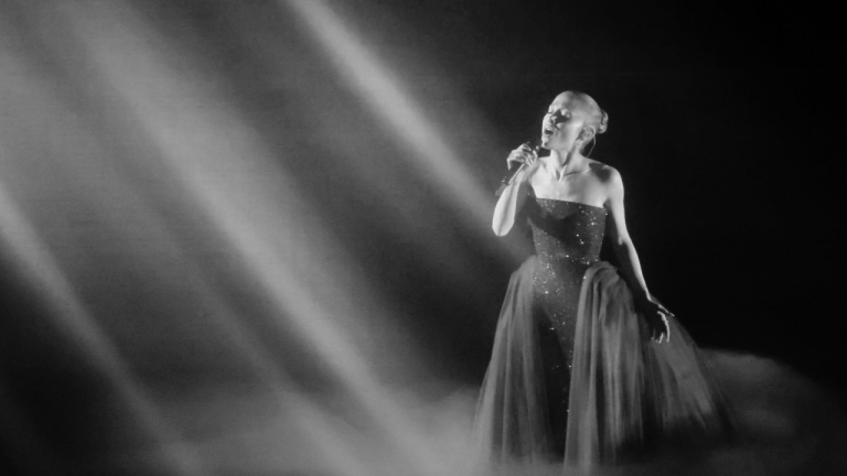 La gira The Eternal Sunshine Tour marca un nuevo ciclo en la carrera de Ariana Grande, tras su último álbum, lanzado en 2024 y varios premios.