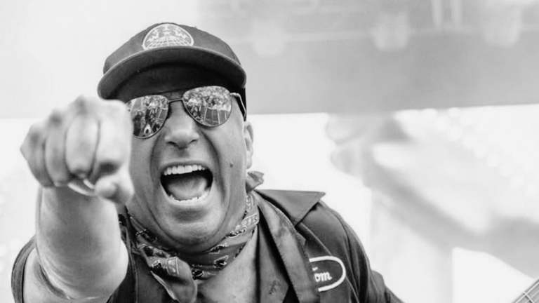Tom Morello habló sobre el futuro de Rage Against the Machine tras la cancelación de su gira en 2022 debido a lesiones y problemas personales.