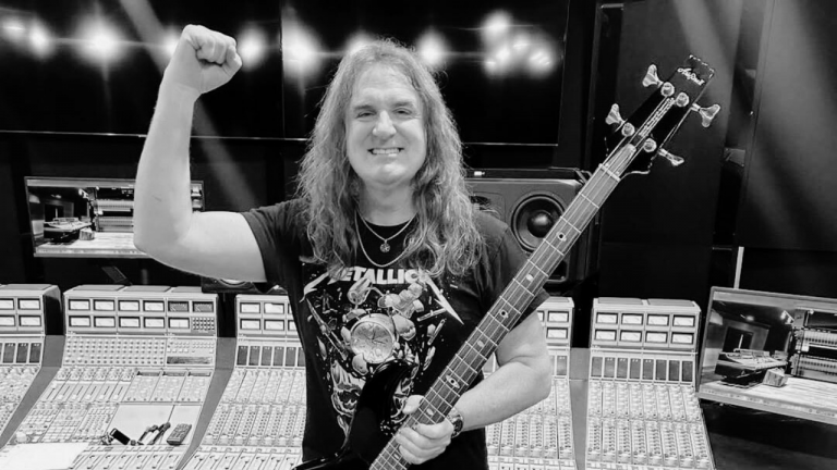 David Ellefson, ex bajista y miembro fundador de Megadeth, expresó su deseo de formar parte de la gira de despedida mundial que anunció la banda.