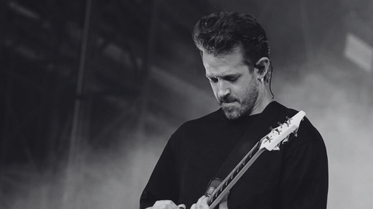 Alex Feder dijo que estar en Linkin Park es un honor y que siente mucho respeto por el legado de la banda y los músicos originales.