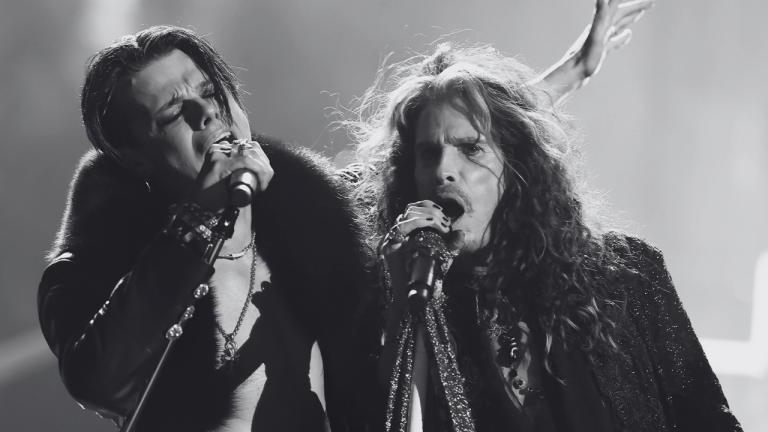 Este trabajo incluye cinco temas y marca el regreso de Aerosmith con nueva música tras más de una década.