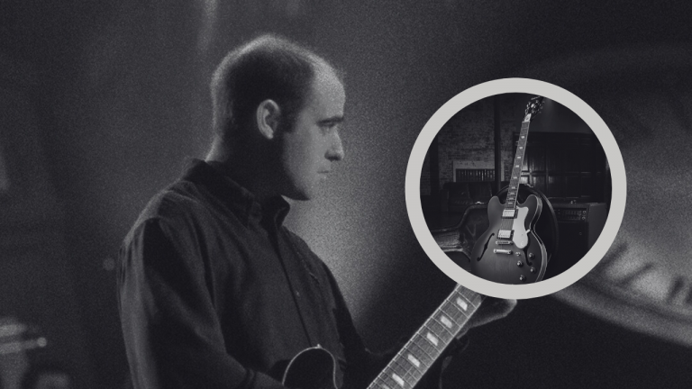 El modelo Epiphone Bonehead Riviera está basado en la icónica guitarra Riviera de 1984, que Bonehead utilizó en las grabaciones de Definitely Maybe y Morning Glory?