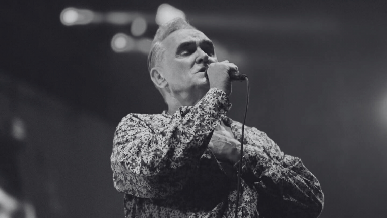Esta no es la primera vez que Morrissey cancela fechas en México o Latinoamérica. Lo anterior ha generado frustración y decepción entre sus seguidores.