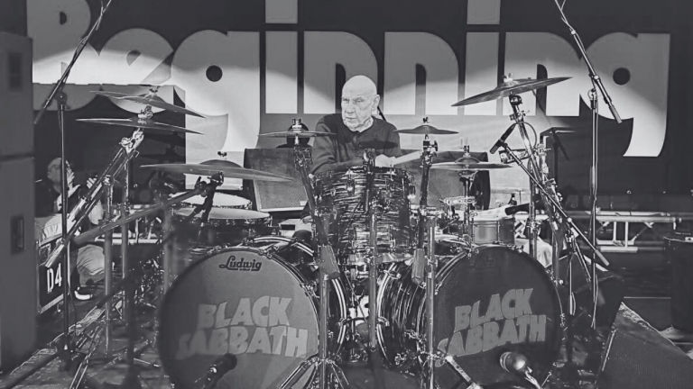 Bill Ward recordó haber conocido a Ulrich cuando este tenía 18 o 19 años. Admiraba cómo Metallica forjó su propio camino en el heavy metal pese a las críticas iniciales.