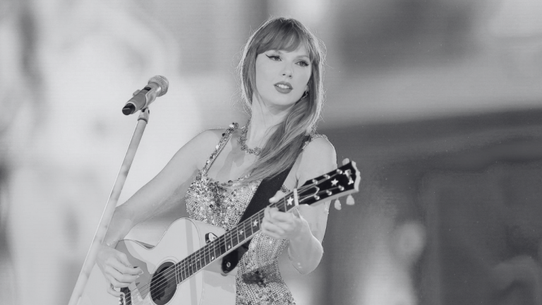 Taylor Swift lanzará un documental sobre su última gira, The Eras Tour: The Final Show, el 12 de diciembre de 2025 en Disney+.